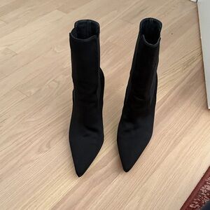 Good American Black Heeled Boots